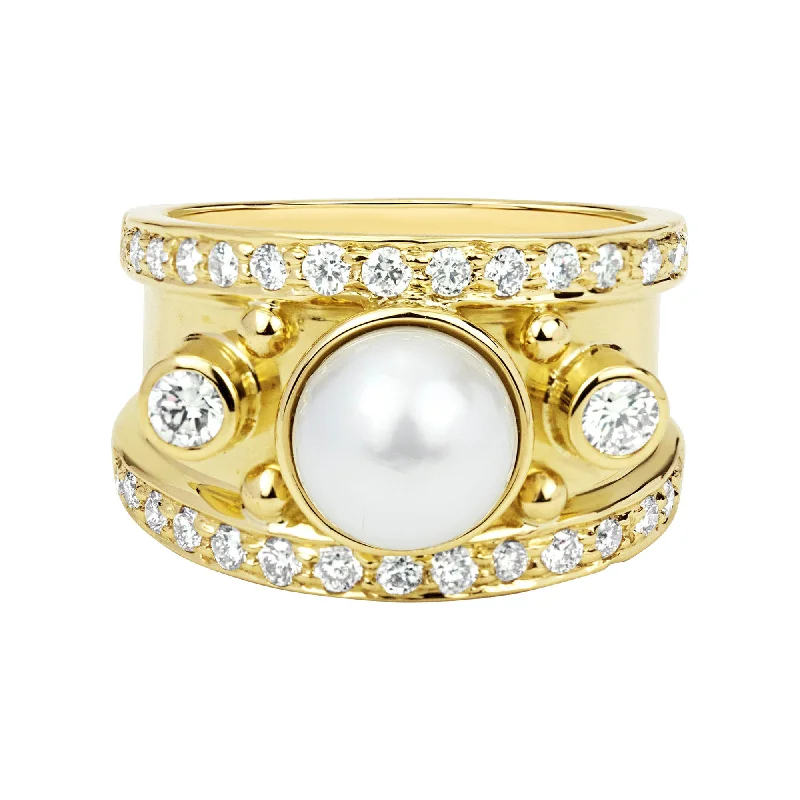 ladies-pear-cut-white-gold-rings-Ring - South Sea Pearl And Diamond