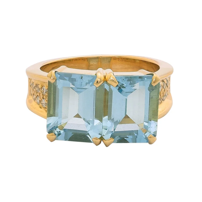 ladies-custom-gold-rings-Ring- Aquamarine and Diamond