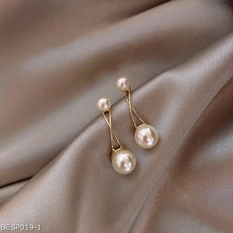 ladies-delicate-dangle-earrings-Pearl stud earrings