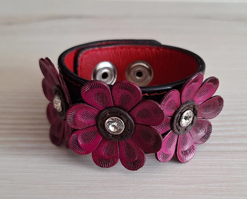 Ladies bracelets with swim charm -Genuine Leather 3 Daisy Cuff Bracelet