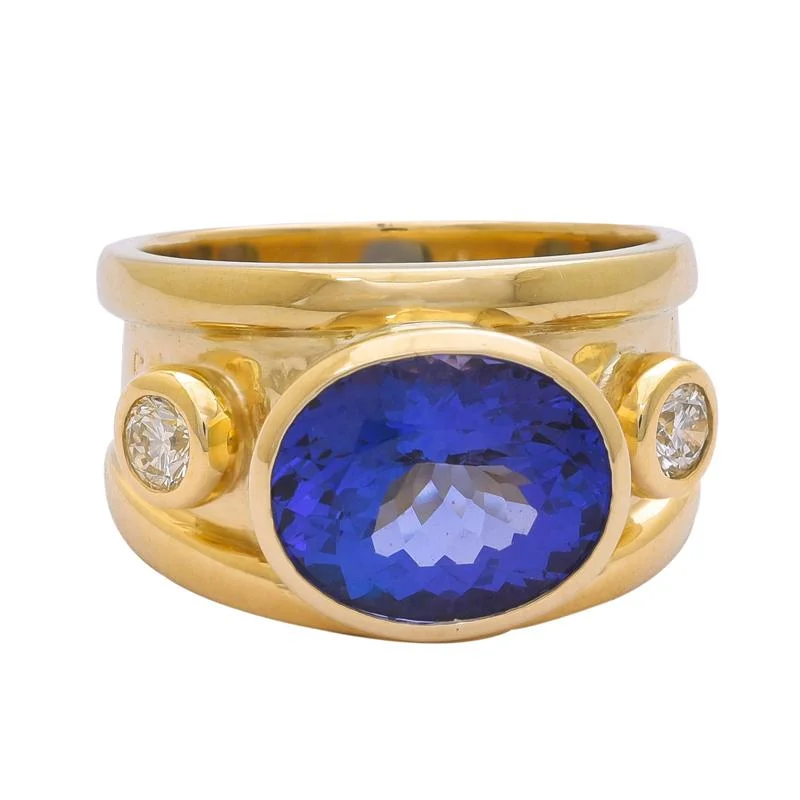 ladies-emerald-cut-rose-gold-rings-Ring- Tanzanite and Diamond