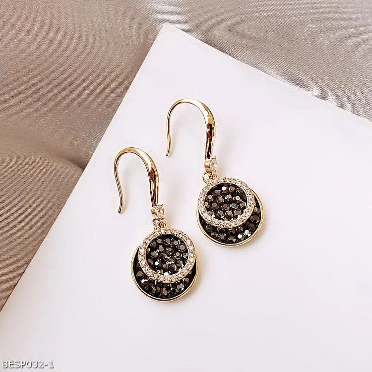 ladies-crystal-silver-earrings-Black disc diamond earrings