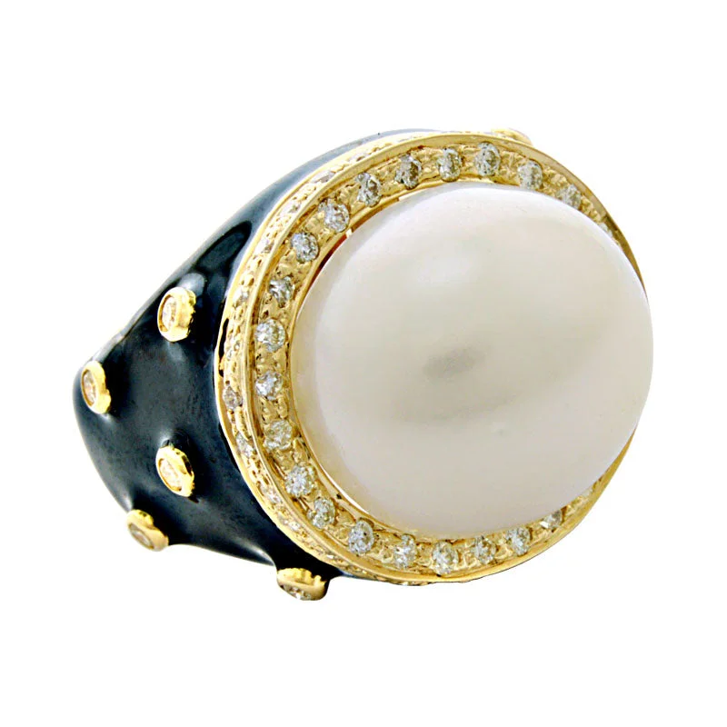 ladies-platinum-shank-rings-Ring-South Sea Pearl and Diamond (Enamel)