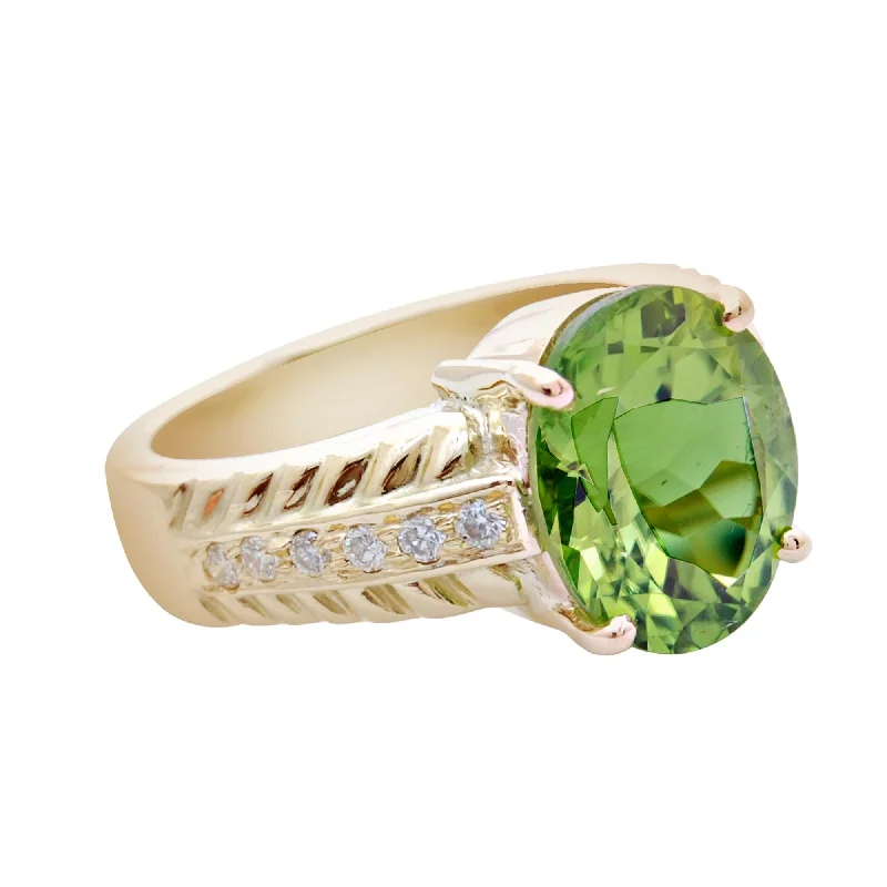 ladies-sapphire-accent-rings-Ring- Peridot & Diamond