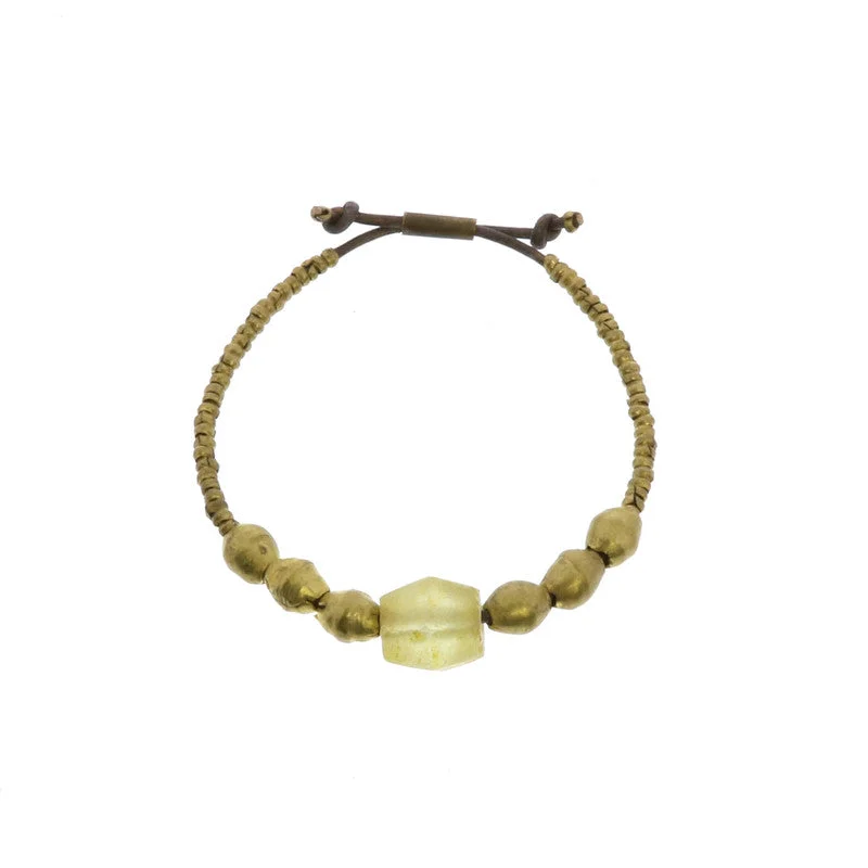 Ladies bracelets for gathering elegance -Seaglass Beaded Brass Bracelet-Amber