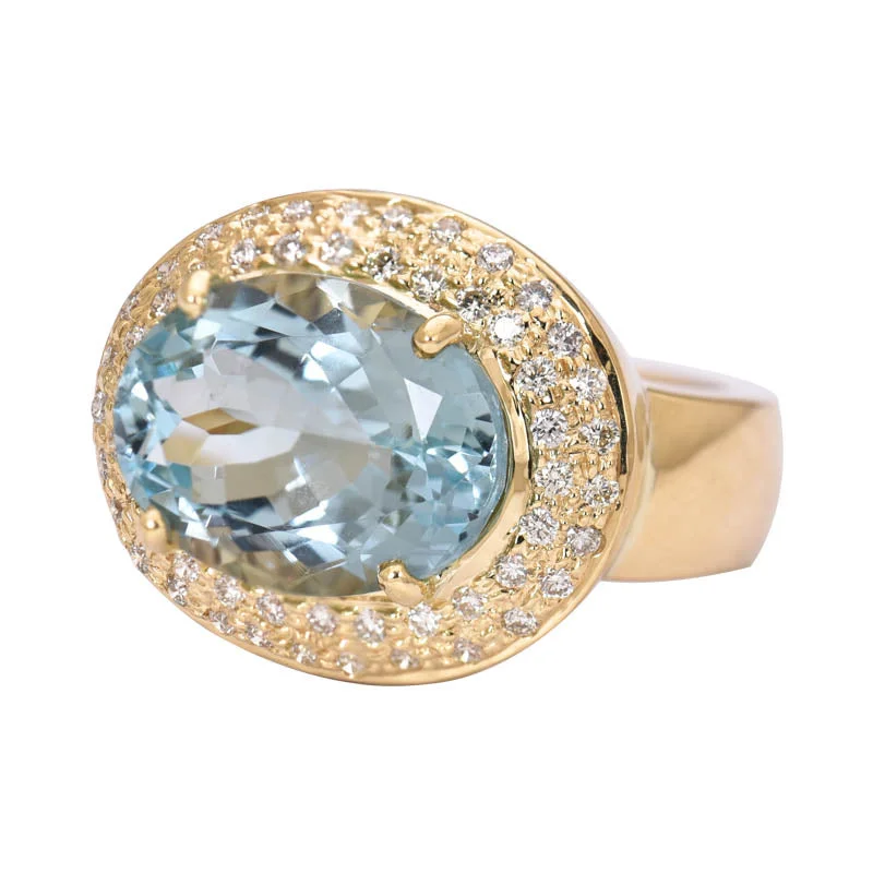 ladies-classic-platinum-rings-Ring- Aquamarine and Diamond